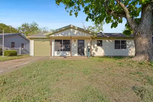 804 Milam Dr, Euless, TX 76039 - Photo 2