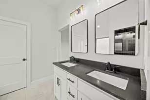 104 Maverick Trl, Valley View, TX 76272 - Photo 20