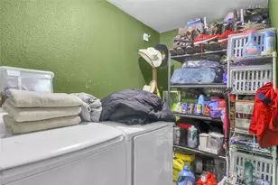 5400 Creek Valley Dr, Arlington, TX 76018 - Photo 10