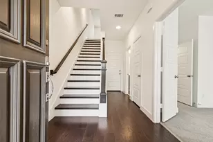 750 High Garden Pl, Dallas, TX 75208 - Photo 6