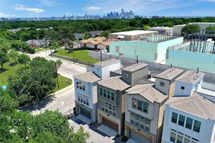 750 High Garden Pl, Dallas, TX 75208 - Photo 32