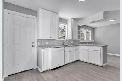 904 N Virginia Street, Terrell, TX 75160 - Photo 4