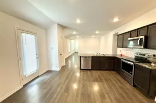 1018 Old Oaks Dr, Forney, TX 75126 - Photo 6