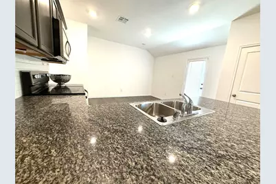 1018 Old Oaks Drive, Forney, TX 75126 - Photo 8
