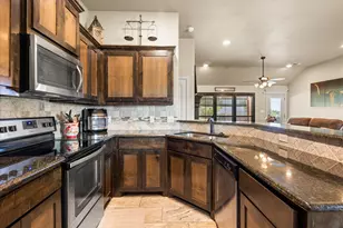 4001 Marana Dr, Granbury, TX 76048 - Photo 18