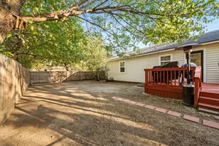 7127 Maple Park Dr, Richland Hills, TX 76118 - Photo 26