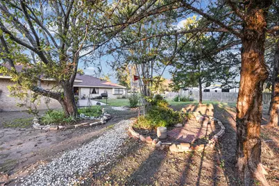 340 Windy Meadow Drive, Cedar Hill, TX 75104 - Photo 32