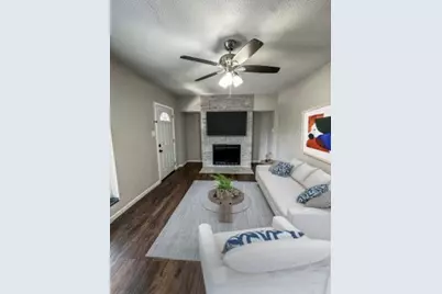 4512 Sycamore Street, Dallas, TX 75204 - Photo 6