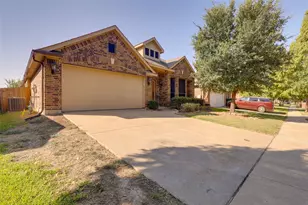 4502 Ridgeway Dr, Mansfield, TX 76063 - Photo 2