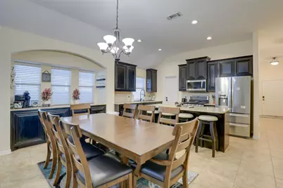 4502 Ridgeway Drive, Mansfield, TX 76063 - Photo 10