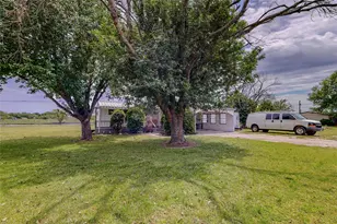 1501 Joyce Rd, Kaufman, TX 75142 - Photo 2