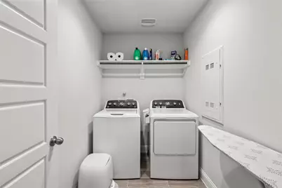 103 Woodlands Way, Balch Springs, TX 75181 - Photo 16