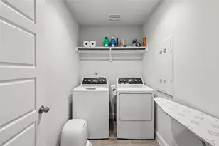 103 Woodlands Way, Balch Springs, TX 75181 - Photo 16