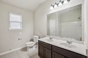 2408 Jill Creek Dr, Little Elm, TX 75068 - Photo 18