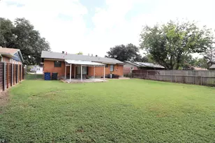 9107 Rustown Dr, Dallas, TX 75228 - Photo 26