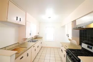 9107 Rustown Dr, Dallas, TX 75228 - Photo 6