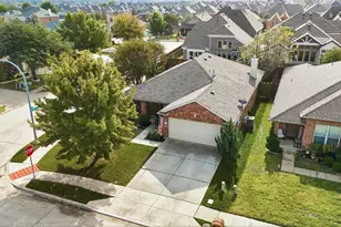 15736 Ringdove Ct, Fort Worth, TX 76262 - Photo 32