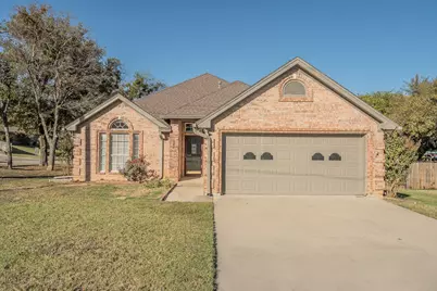 1304 S State Street, Decatur, TX 76234 - Photo 1