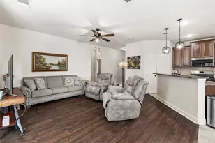 618 Dogwood Dr, Greenville, TX 75402 - Photo 6