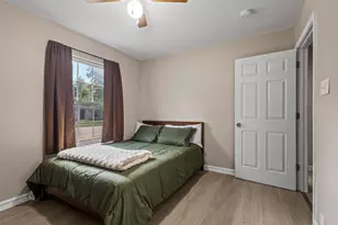 1221 W Crawford St, Denison, TX 75020 - Photo 16