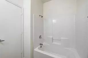 1016 Fairweather Dr, Fort Worth, TX 76120 - Photo 32