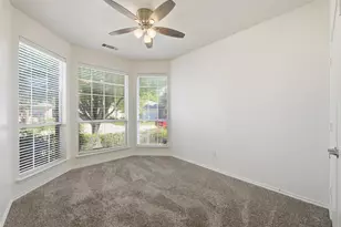 1016 Fairweather Dr, Fort Worth, TX 76120 - Photo 28