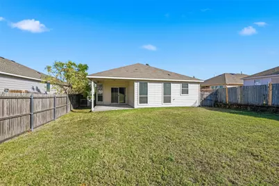 1016 Fairweather Drive, Fort Worth, TX 76120 - Photo 38