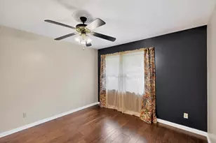 1802 Westminster Dr, Grand Prairie, TX 75050 - Photo 30