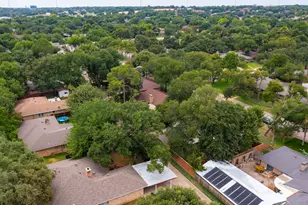 1802 Westminster Dr, Grand Prairie, TX 75050 - Photo 38