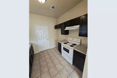 3038 Flask Drive, Dallas, TX 75241 - Photo 4