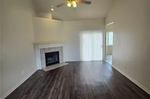 3038 Flask Dr, Dallas, TX 75241 - Photo 2