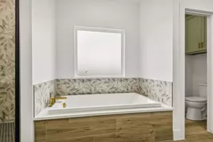 6605 Buffalo Rdg Cir, Godley, TX 76044 - Photo 20