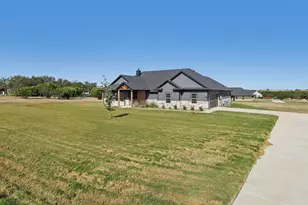 6605 Buffalo Rdg Cir, Godley, TX 76044 - Photo 4