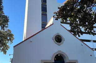 2117 Reflection Bay Dr, Arlington, TX 76013 - Photo 2