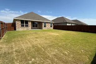 301 Gallant Man Ct, Granbury, TX 76049 - Photo 20