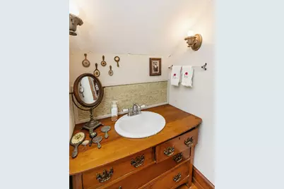 704 E Main Street, Honey Grove, TX 75446 - Photo 16