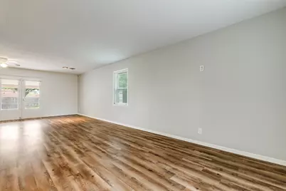 8100 Hillside Drive, Frisco, TX 75033 - Photo 4