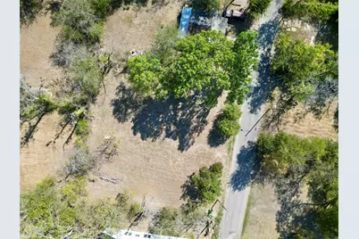 1814 Division Street, Commerce, TX 75428 - Photo 4