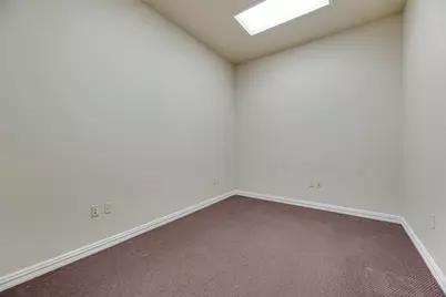 5052 Tennyson Parkway, Plano, TX 75024 - Photo 22