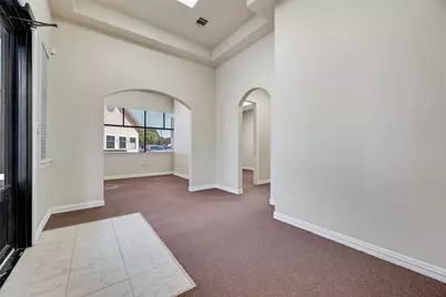 5052 Tennyson Parkway, Plano, TX 75024 - Photo 6