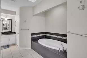 1800 Hampton Dr, Bedford, TX 76021 - Photo 18