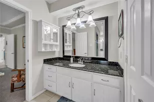 1800 Hampton Dr, Bedford, TX 76021 - Photo 16