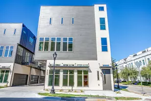 300 Foch St, Fort Worth, TX 76107 - Photo 36