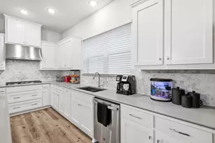 1717 Lavender Ln, Argyle, TX 76226 - Photo 8