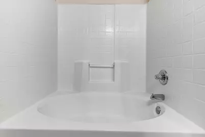 10605 Many Oaks Drive, Fort Worth, TX 76140 - Photo 20