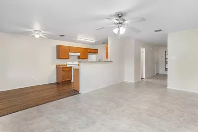 10605 Many Oaks Drive, Fort Worth, TX 76140 - Photo 8