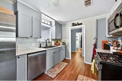 2321 N Shannon Street, Sherman, TX 75092 - Photo 12