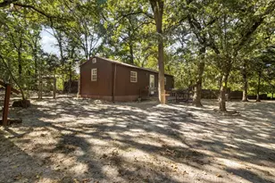 23207 Holly Rd, Mineola, TX 75773 - Photo 4
