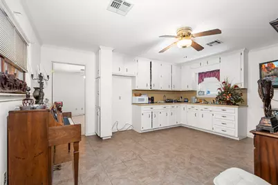 906 Greenleaf Drive, Mexia, TX 76667 - Photo 32