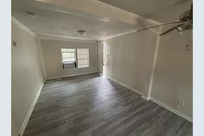 2729 Avenue C, Fort Worth, TX 76105 - Photo 8